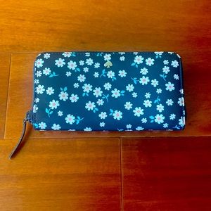 Brand new Kate Spade ♠️ Wallet -Large wallet